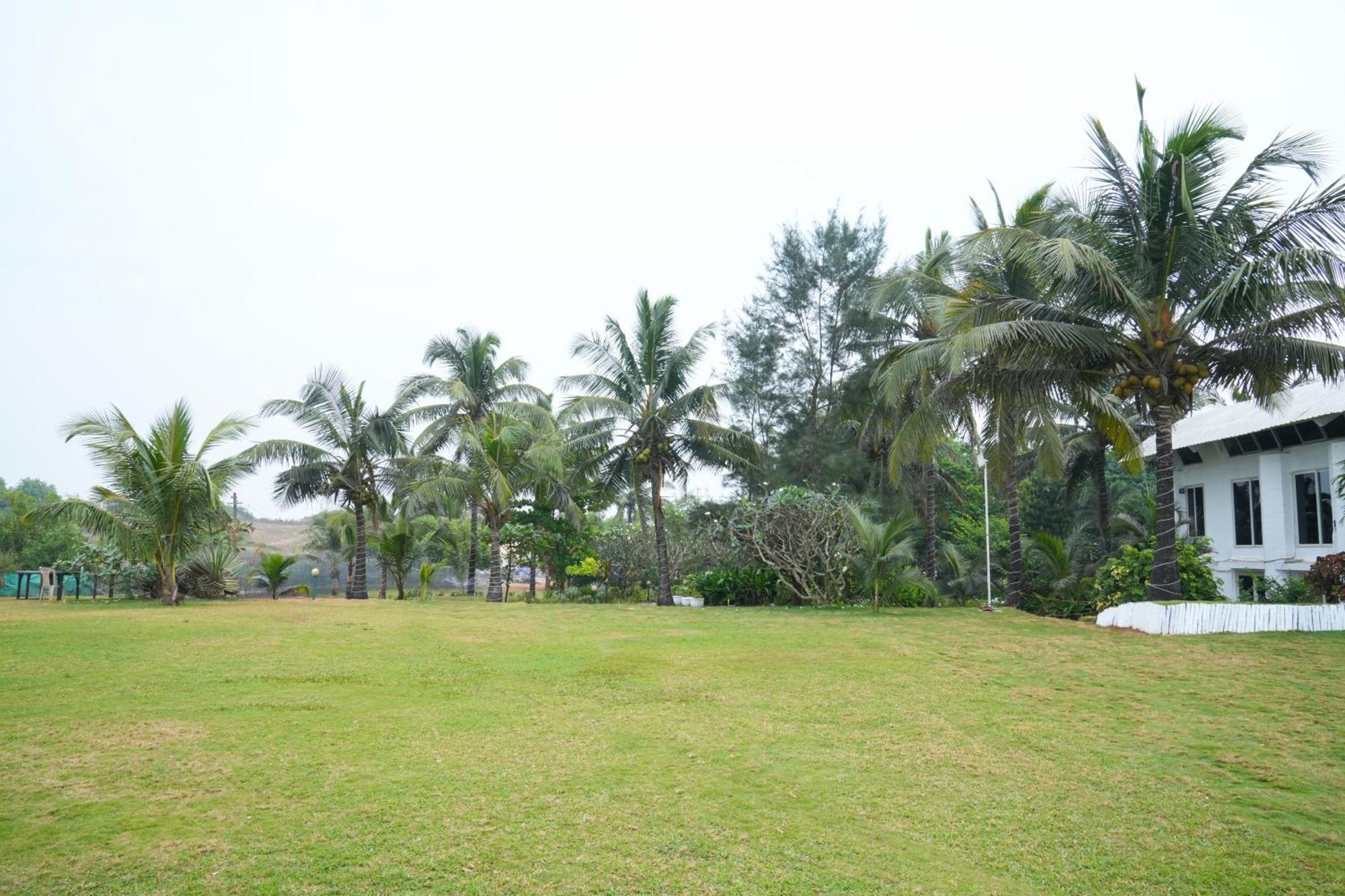 Regenta Beach House Resort, Goa بيناوليم المظهر الخارجي الصورة