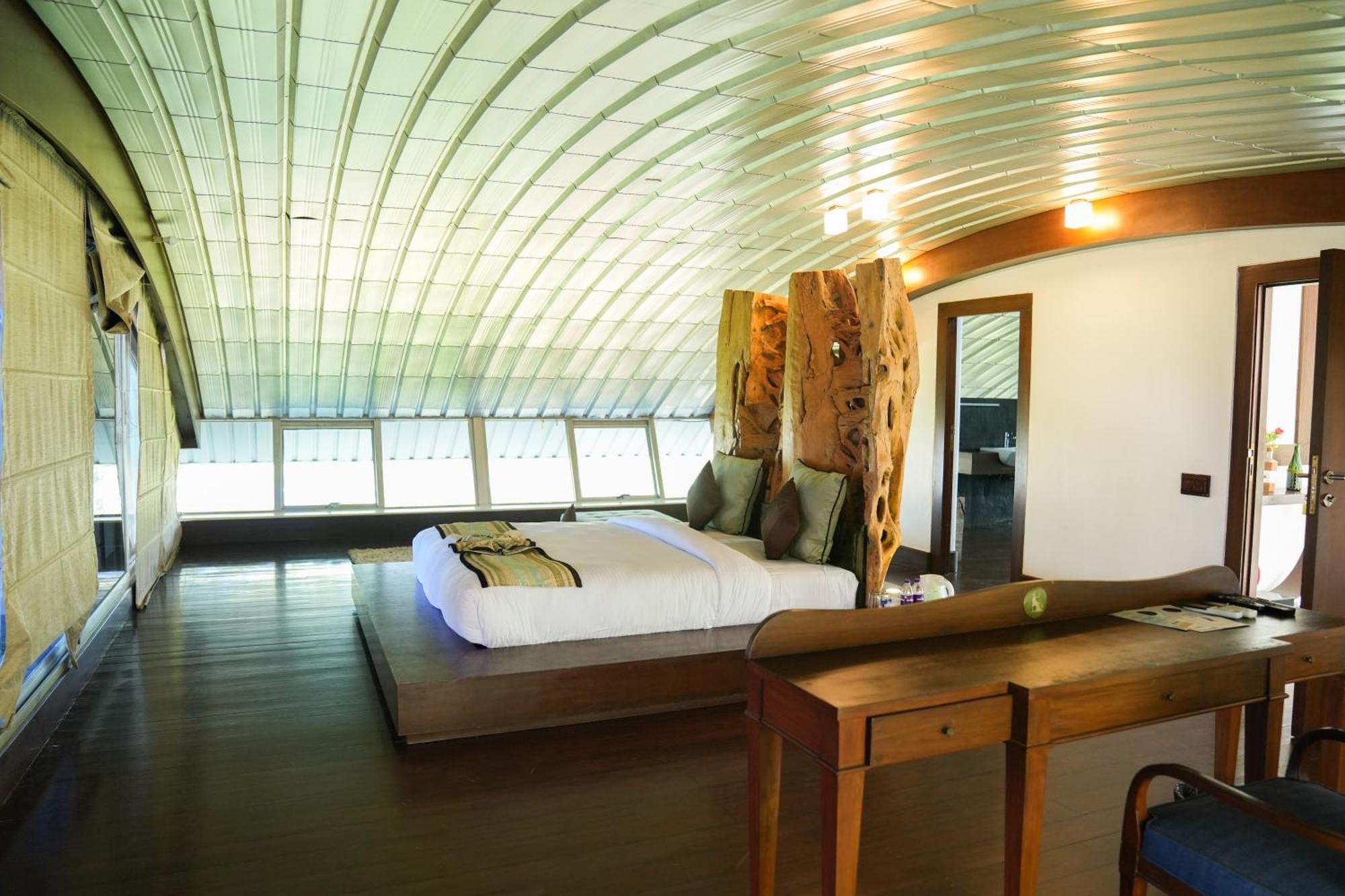 Regenta Beach House Resort, Goa بيناوليم المظهر الخارجي الصورة